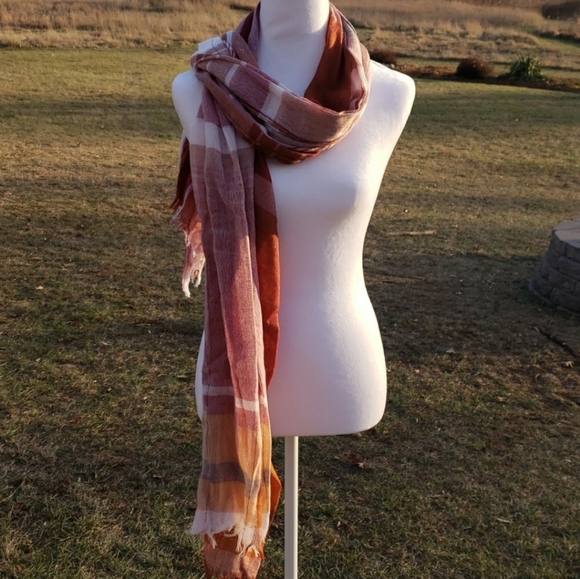 Kohl's women's scarf - Picture 2 of 3
